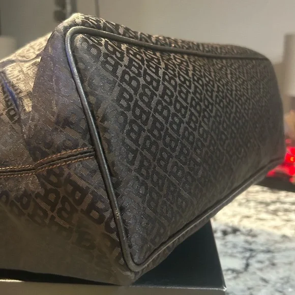 Bally EUC Tote with Gold Buckle - Picture 10 of 12